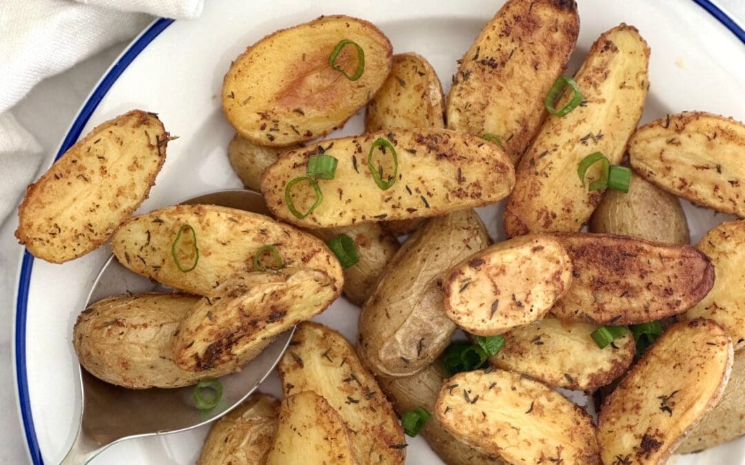 Golden and Crispy Roasted Fingerling Potatoes